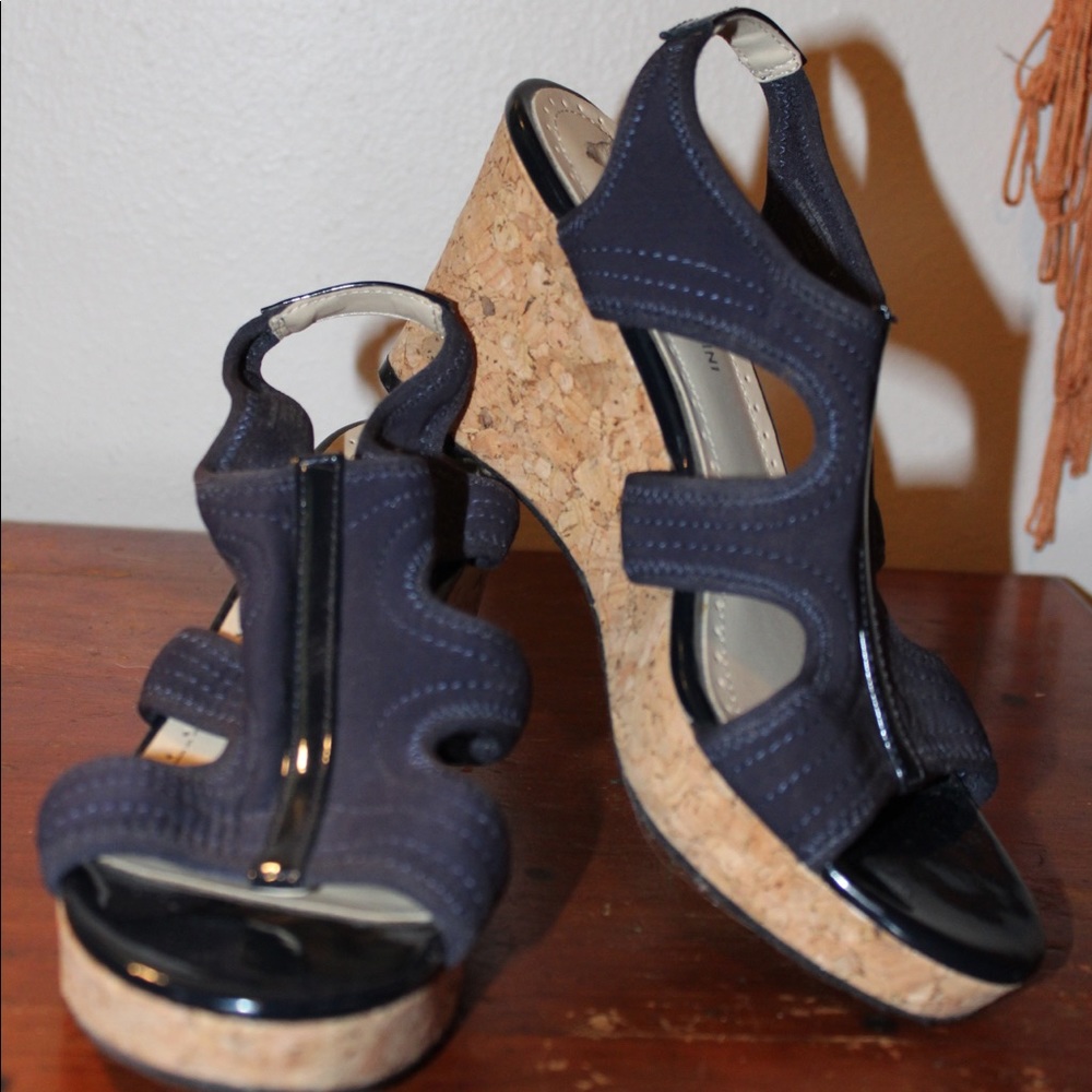 Adrienne Vittadini Wedge Sandal